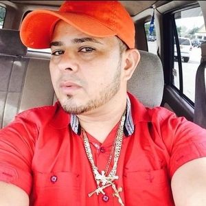 Meet your Posher, Yunior